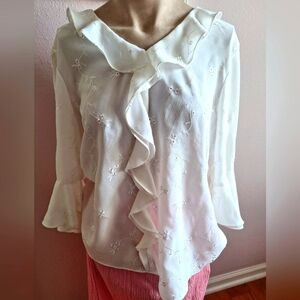 Michelle Michelle Eyelet white blouse